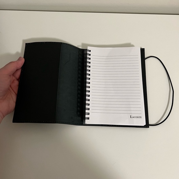 Lacoste notebook - Picture 3 of 7